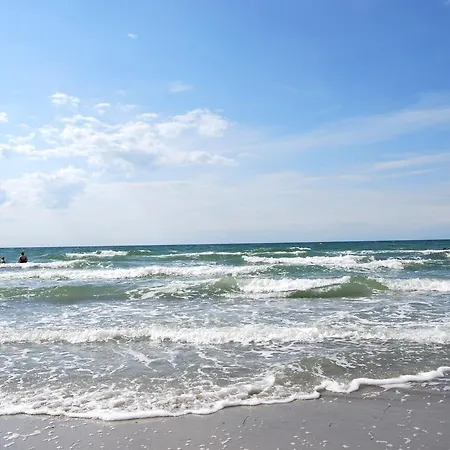 Auf Hiddensee Im Ort 클로스터