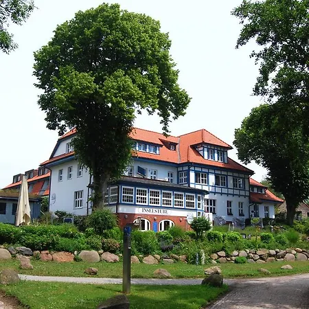 호텔 Auf Hiddensee Im Ort *